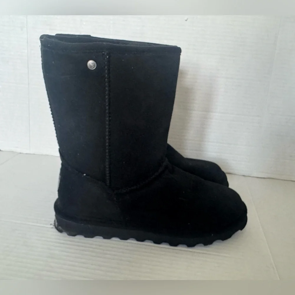 BearPaw Alyssa Black Woman’s Winter Boots faux suede fur size 7‎